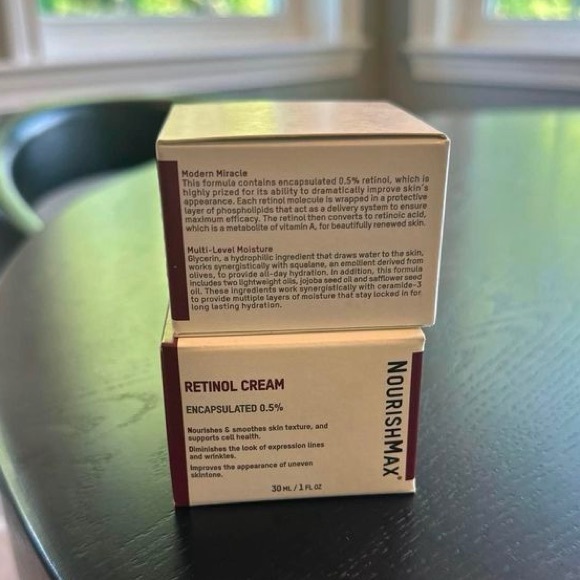 Nourishmax Retinol Cream 0.5% - Picture 4 of 4